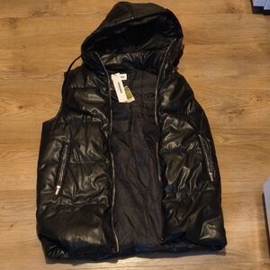 Vigoss Black Vest